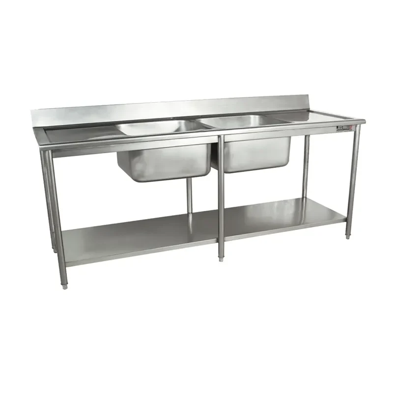 Lavadero industrial de acero inoxidable con doble fregadero.